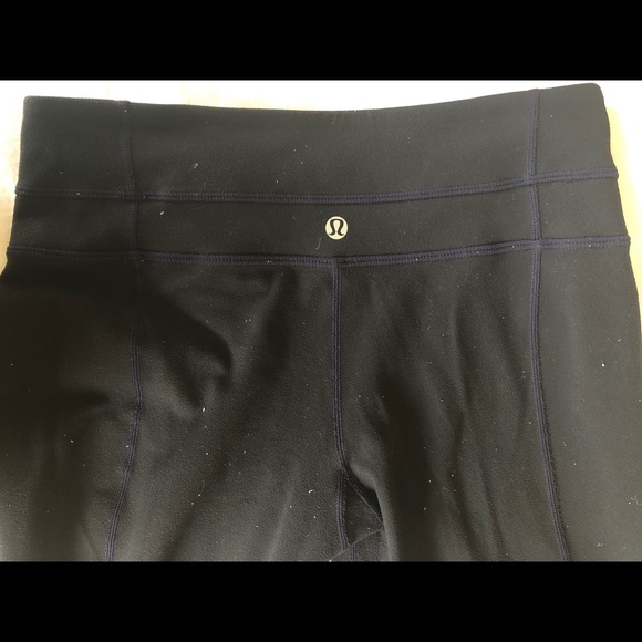 Lululemon Groove Crop Cropped Leggings Size 4 - Picture 8 of 8